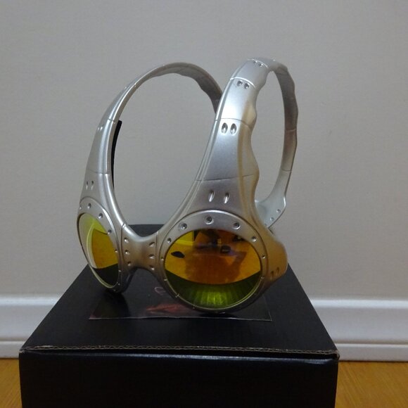 Oakly Over The Top Sunglasses - Picture 1 of 12
